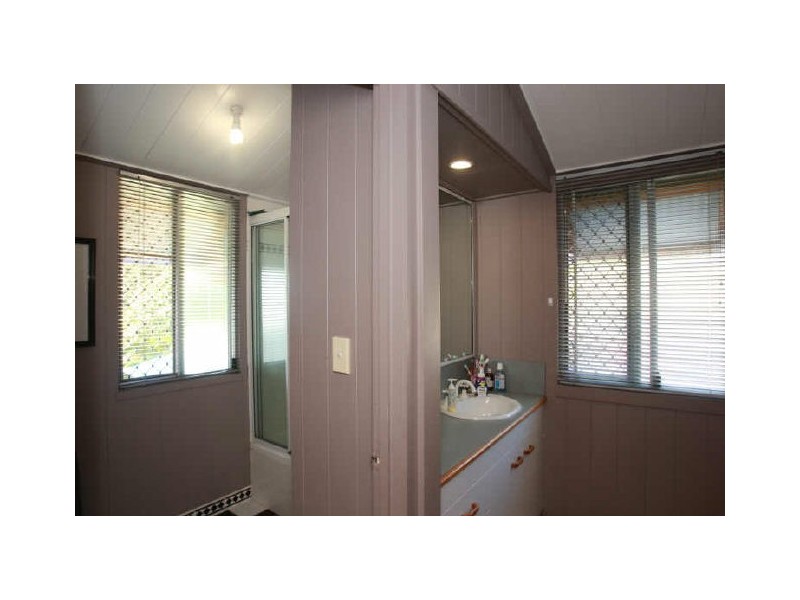 14 Lord Street, Gladstone QLD 4680