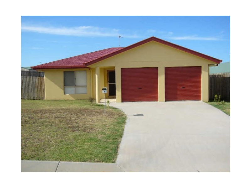 8 Saxonvale Court, Gladstone QLD 4680
