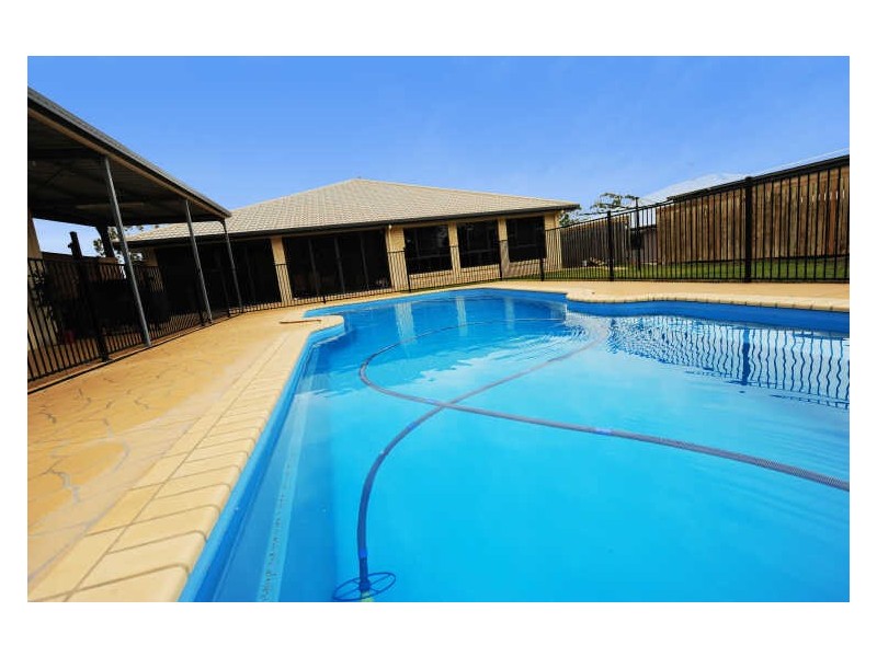 5 Beezley Street, Glen Eden QLD 4680