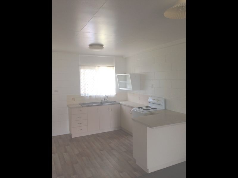 2/26 Hetherington Street, West Gladstone QLD 4680