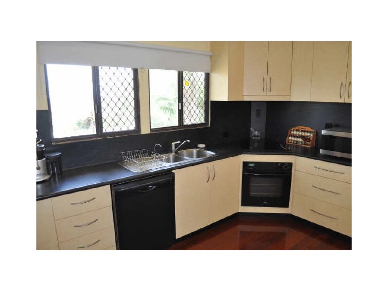 12 Coolongolook Close, West Gladstone QLD 4680