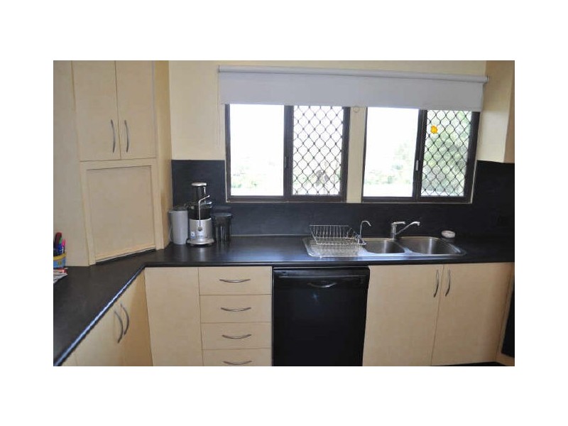 12 Coolongolook Close, West Gladstone QLD 4680