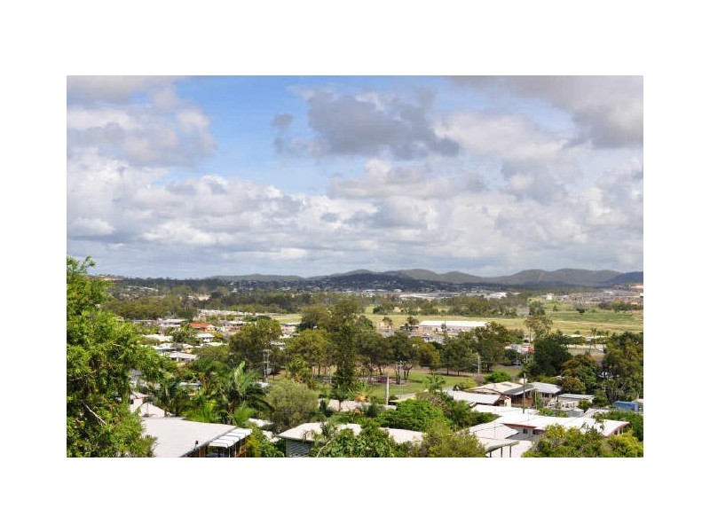 12 Coolongolook Close, West Gladstone QLD 4680