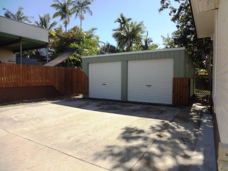 8 Mcdonald Street, Clinton QLD 4680