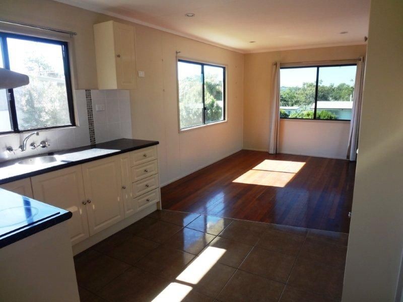 8 Mcdonald Street, Clinton QLD 4680