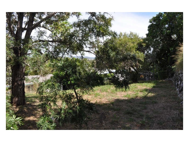 3 Cook Street, West Gladstone QLD 4680