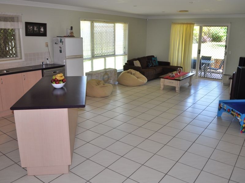 41 Col Brown Avenue, Clinton QLD 4680