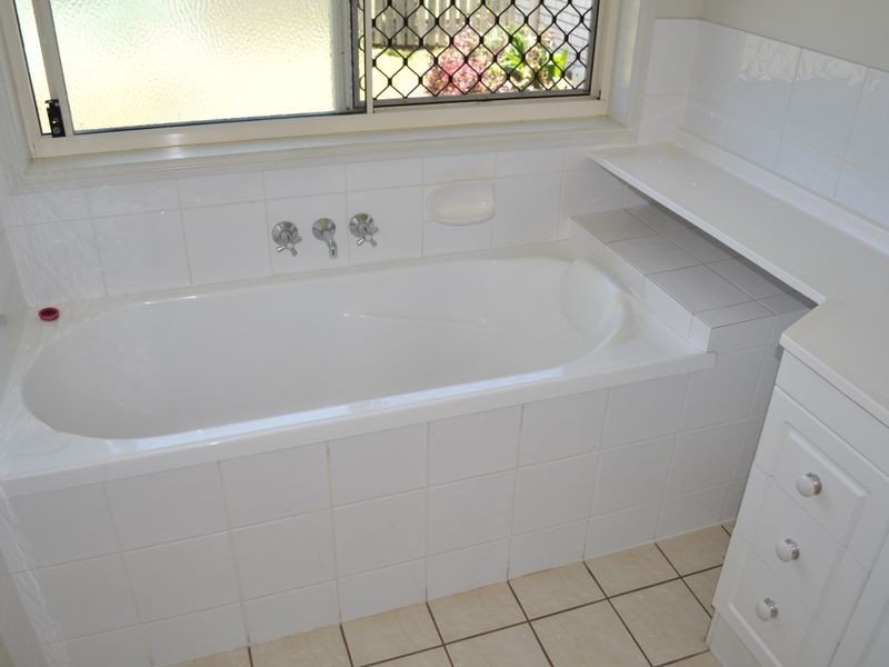 41 Col Brown Avenue, Clinton QLD 4680