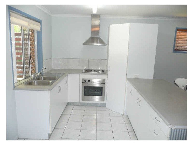 33 Gretel Drive, Clinton QLD 4680
