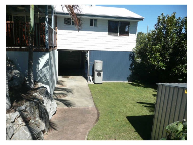 33 Gretel Drive, Clinton QLD 4680