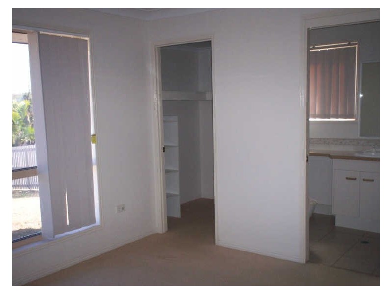 289 J Hickey Avenue, Gladstone QLD 4680