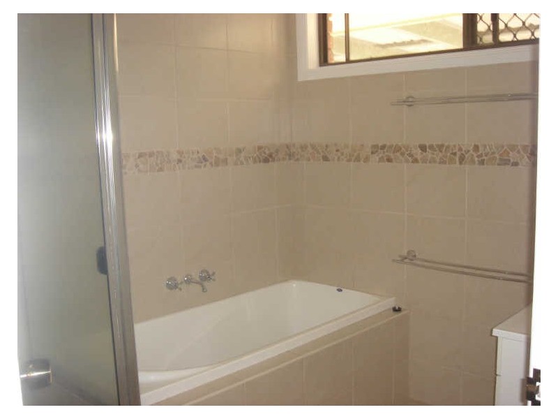 18 Sharyn Drive, Gladstone QLD 4680