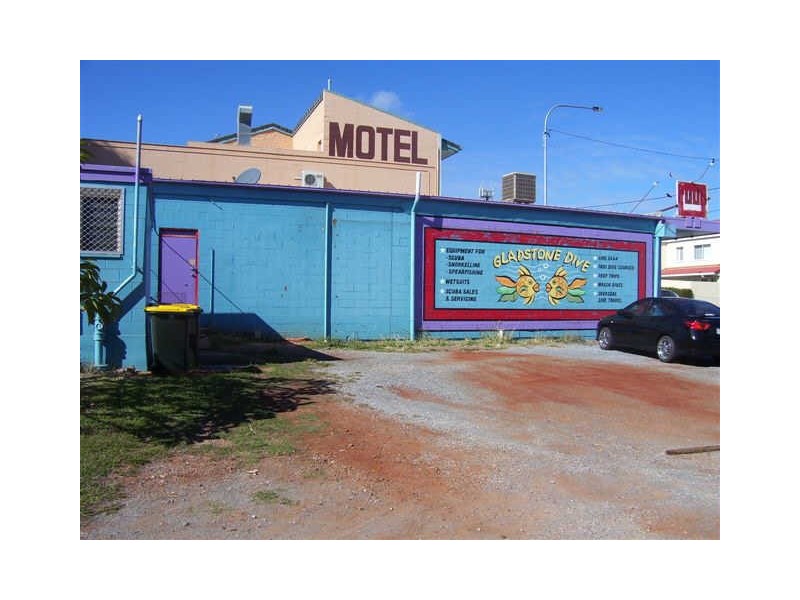 24 Goondoon Street, Gladstone QLD 4680