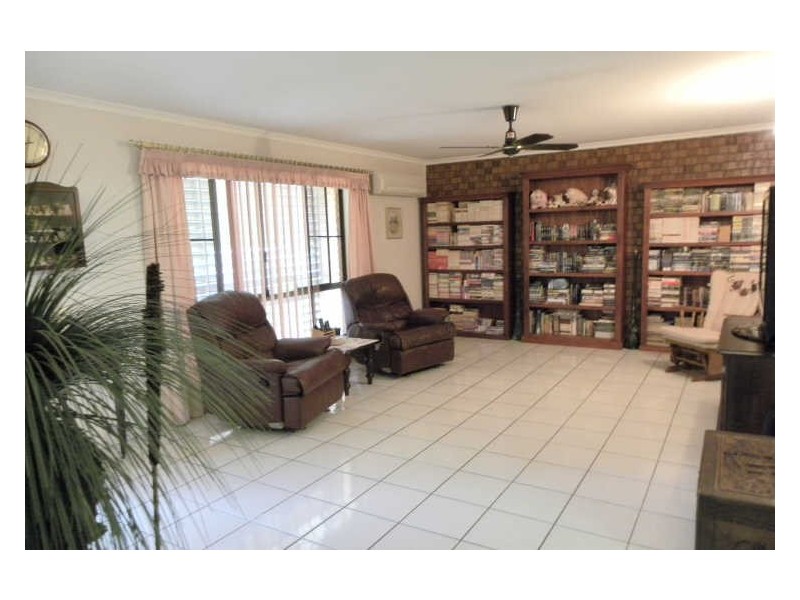 7 Canonbar Street, Clinton QLD 4680