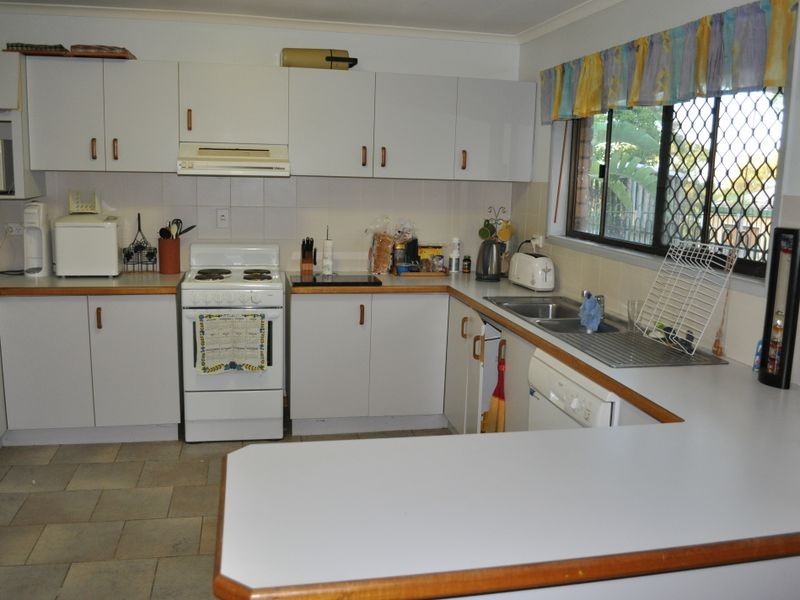 86 Gretel Drive, Clinton QLD 4680