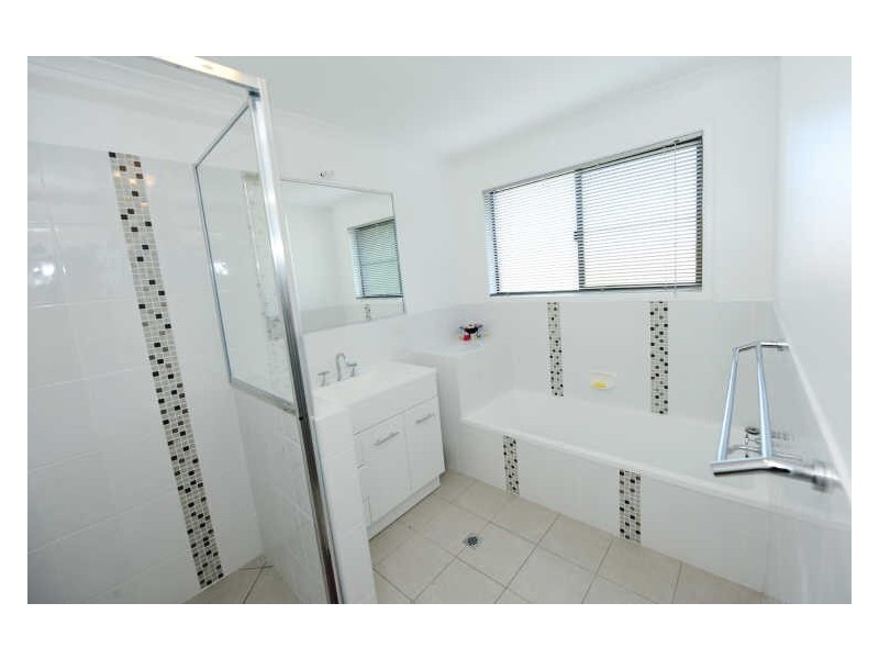 32 Gretel Drive, Barney Point QLD 4680