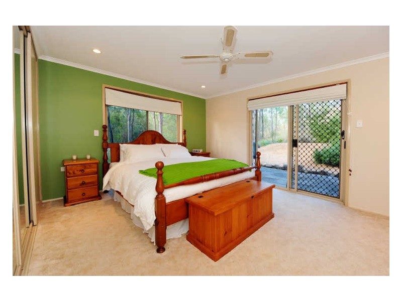 290 Haddock Drive, Kirkwood QLD 4680