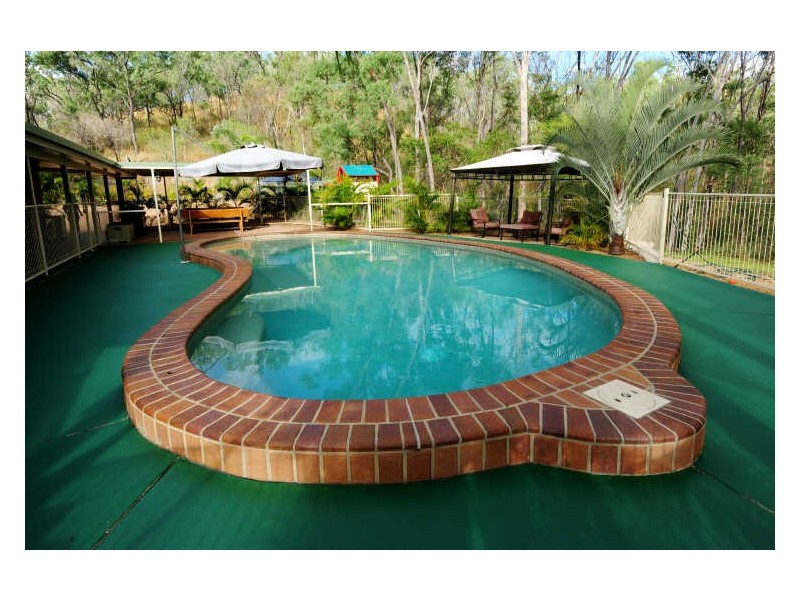 290 Haddock Drive, Kirkwood QLD 4680
