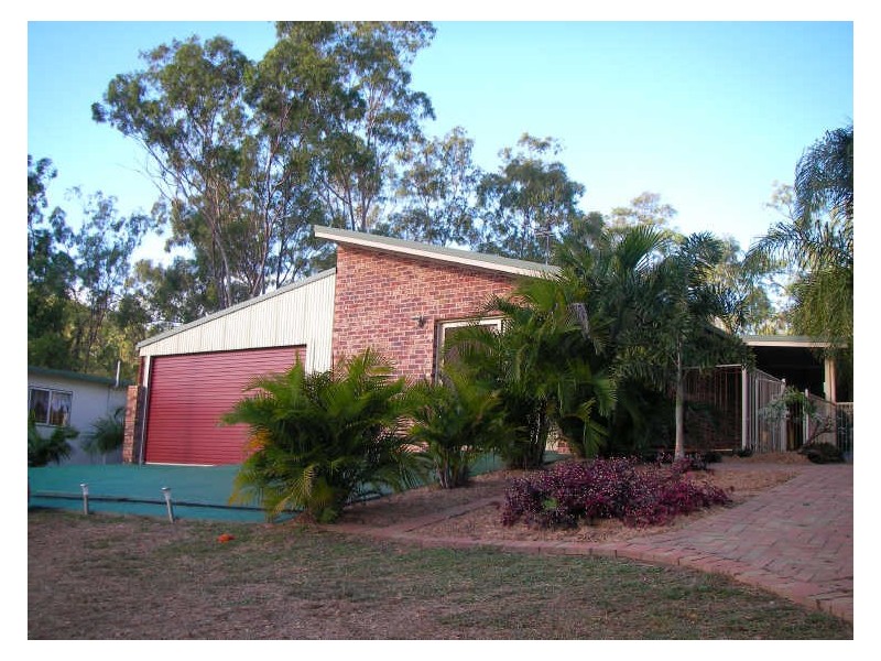 290 Haddock Drive, Kirkwood QLD 4680