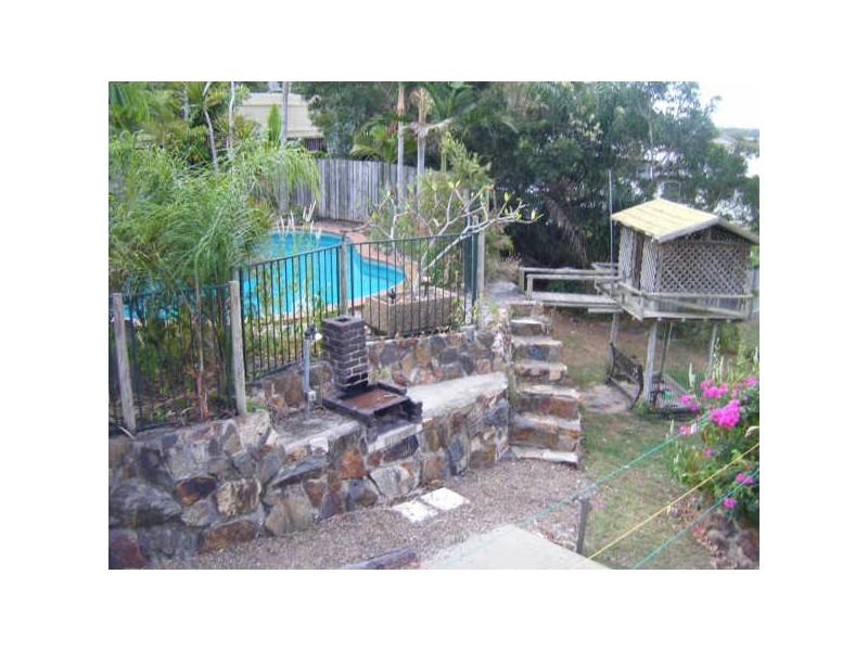 7 Jacaranda Court, New Auckland QLD 4680