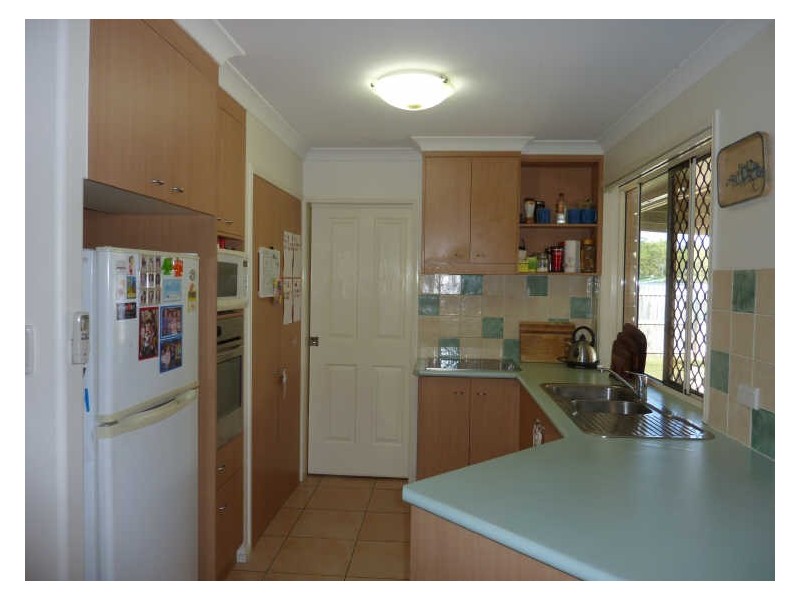 42 Whitbread Road, Clinton QLD 4680