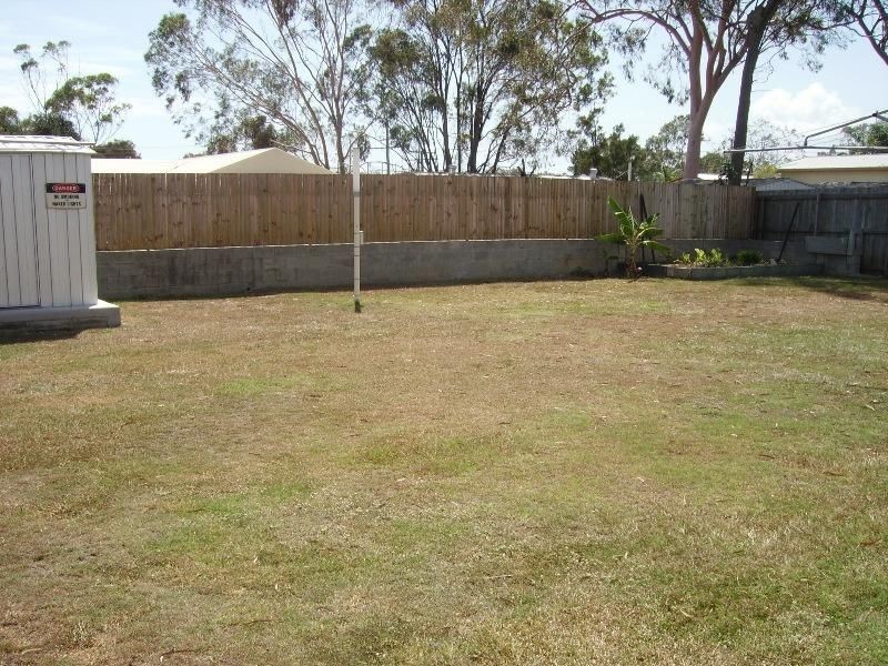 12 Salmon Street, Toolooa QLD 4680