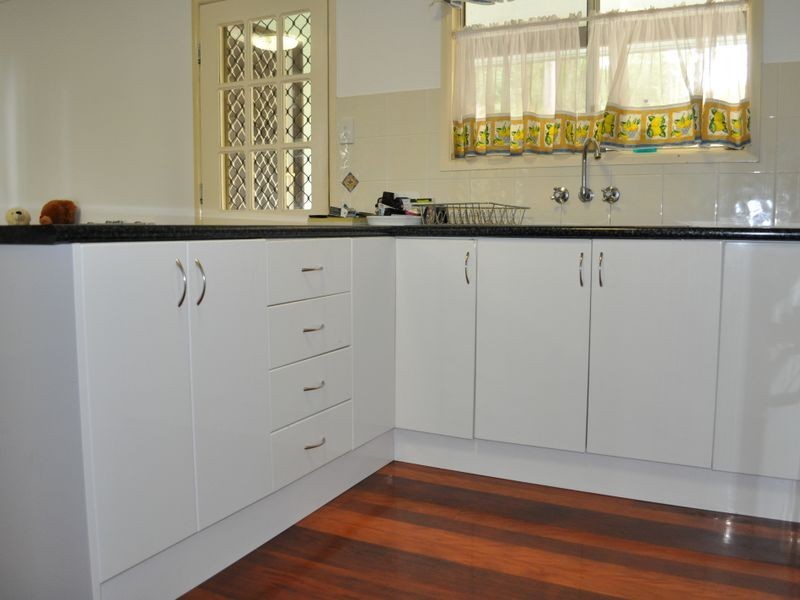 22 Boyne Crescent, West Gladstone QLD 4680