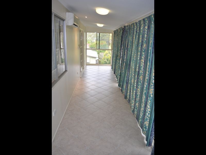 22 Boyne Crescent, West Gladstone QLD 4680