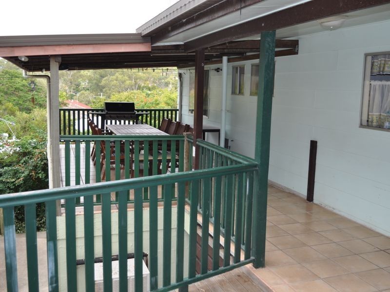 22 Boyne Crescent, West Gladstone QLD 4680