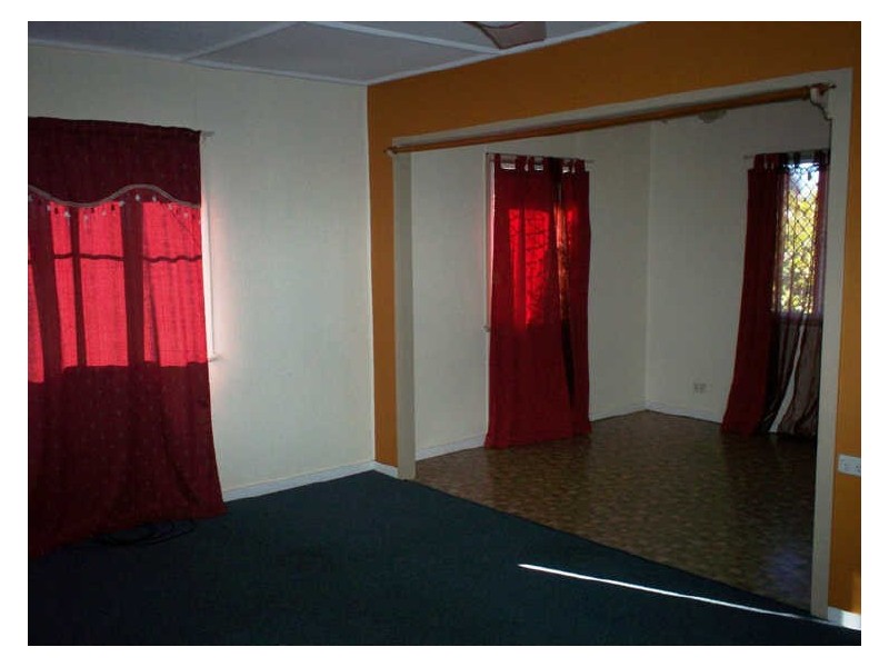 10 SCENERY STREET, Gladstone QLD 4680