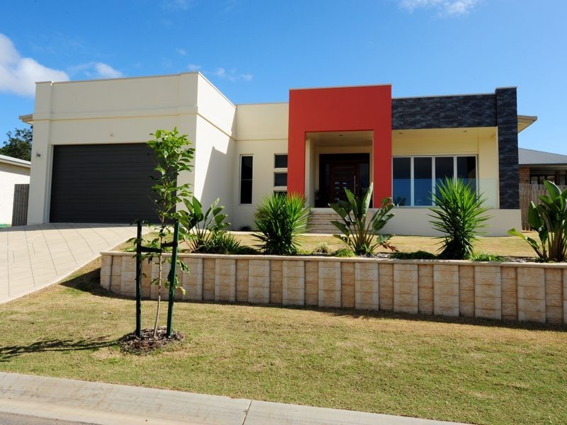 4 Grasstree Crescent, Kirkwood QLD 4680
