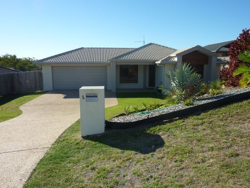 5 Moondarra Court, Clinton QLD 4680