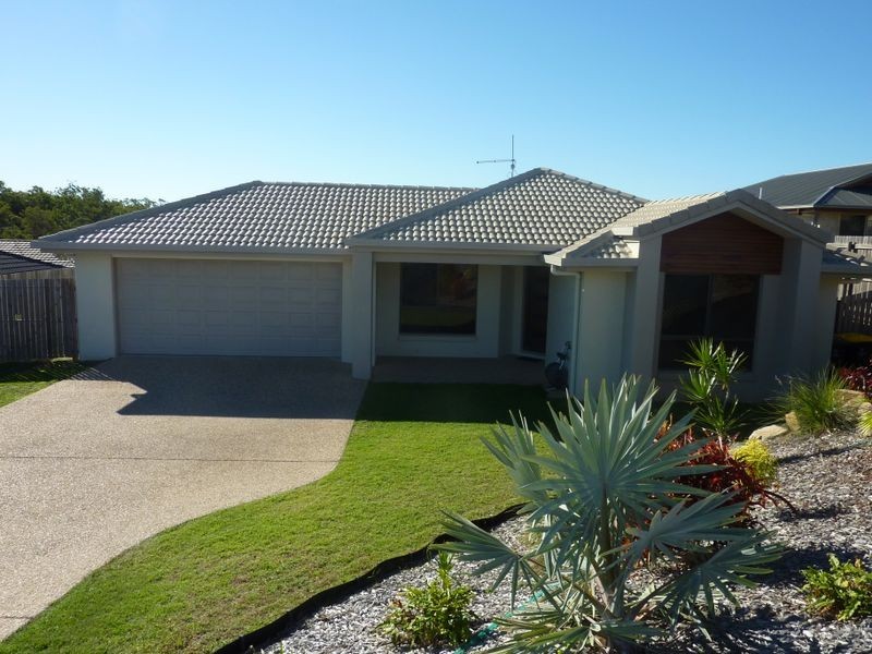 5 Moondarra Court, Clinton QLD 4680