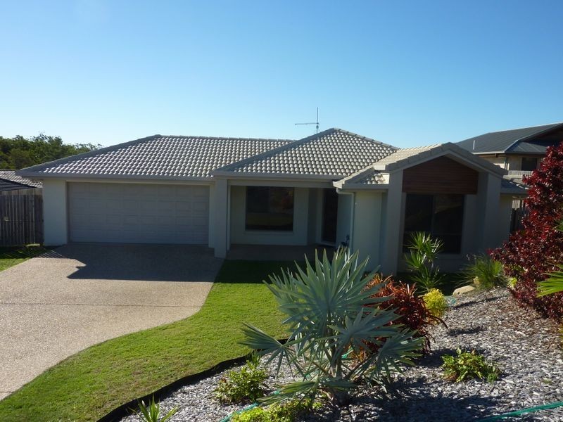 5 Moondarra Court, Clinton QLD 4680