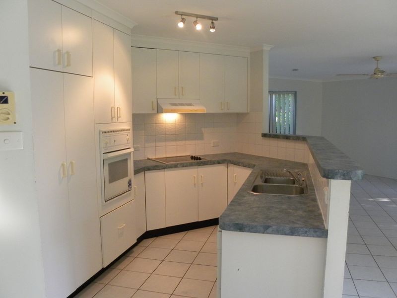 81 Aramac Drive, Clinton QLD 4680