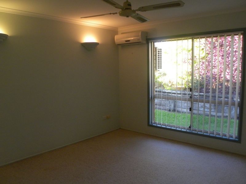 81 Aramac Drive, Clinton QLD 4680