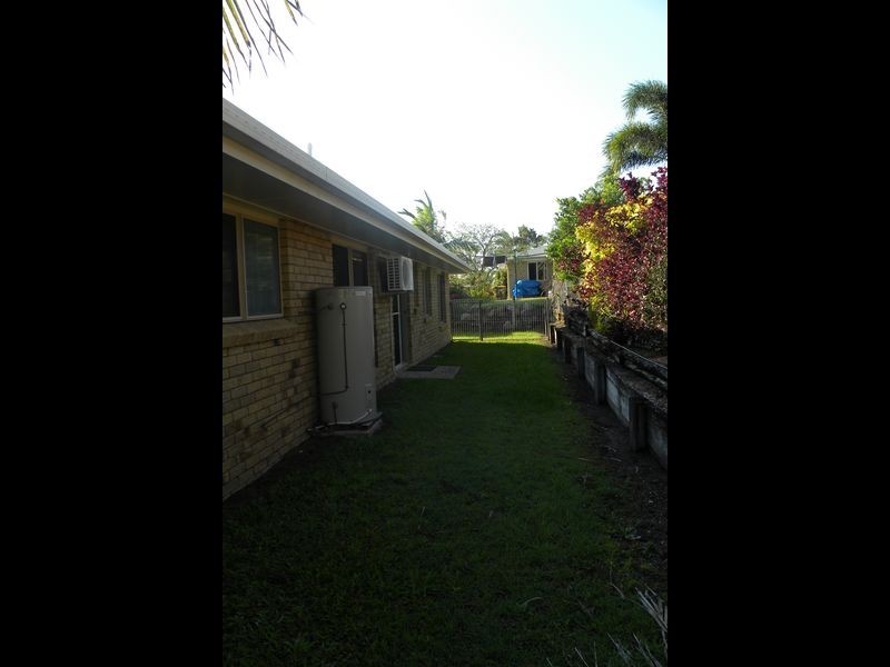 81 Aramac Drive, Clinton QLD 4680