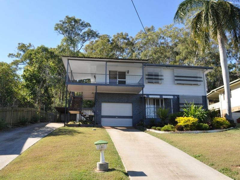 8 Holland Street, Gladstone QLD 4680
