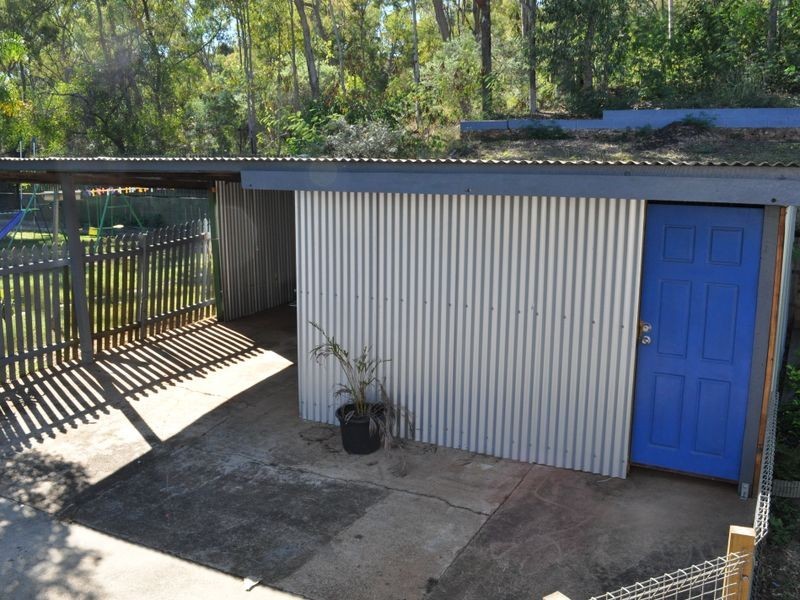 8 Holland Street, Gladstone QLD 4680