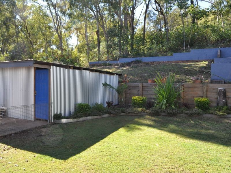 8 Holland Street, Gladstone QLD 4680