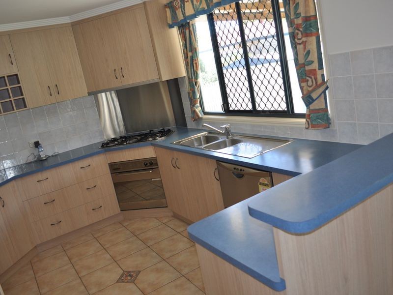 7 Cania Way, Gladstone QLD 4680