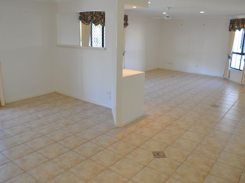 7 Cania Way, Gladstone QLD 4680