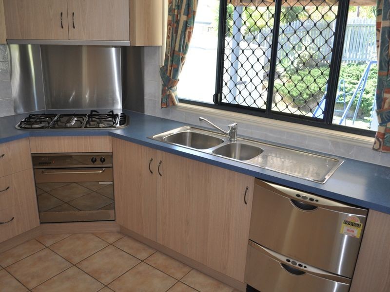 7 Cania Way, Gladstone QLD 4680