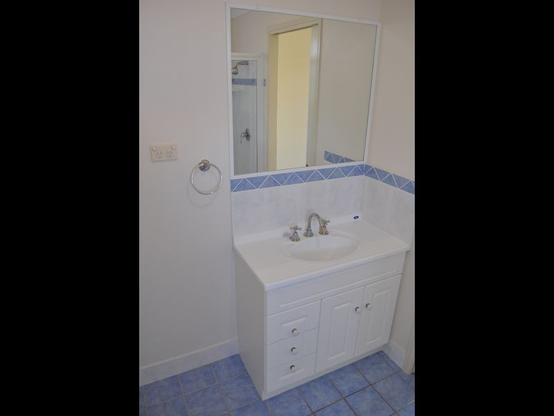 7 Cania Way, Gladstone QLD 4680