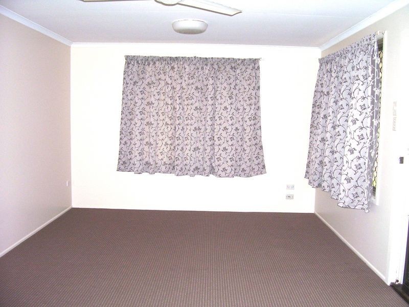 24 Aquarius Street, Clinton QLD 4680