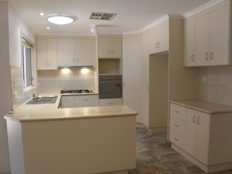 71 J Hickey Avenue, Gladstone QLD 4680