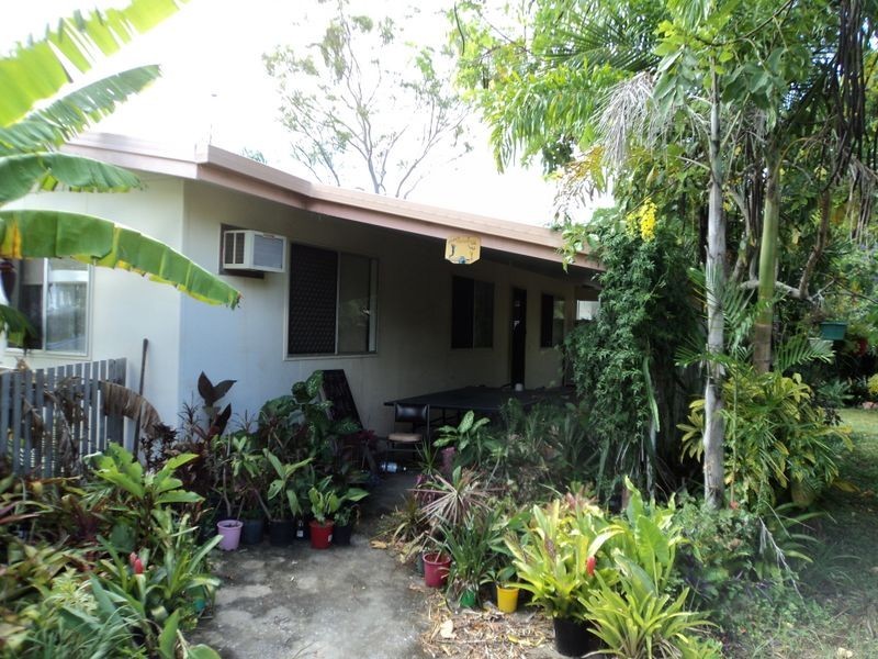 29 Willow Street, New Auckland QLD 4680