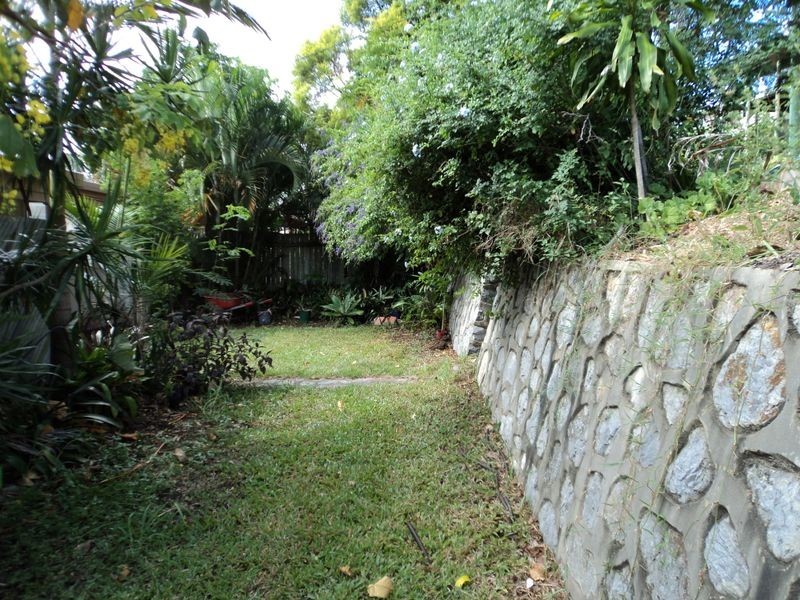 29 Willow Street, New Auckland QLD 4680