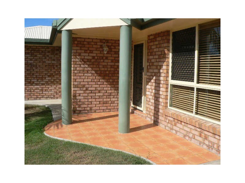 35 Col Brown Avenue, Clinton QLD 4680