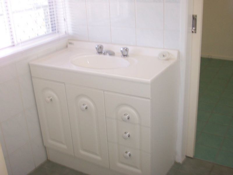 27 Cockatoo Drive, New Auckland QLD 4680